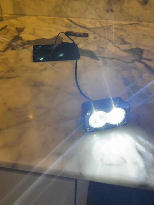 baja lights with mount (battery's Included